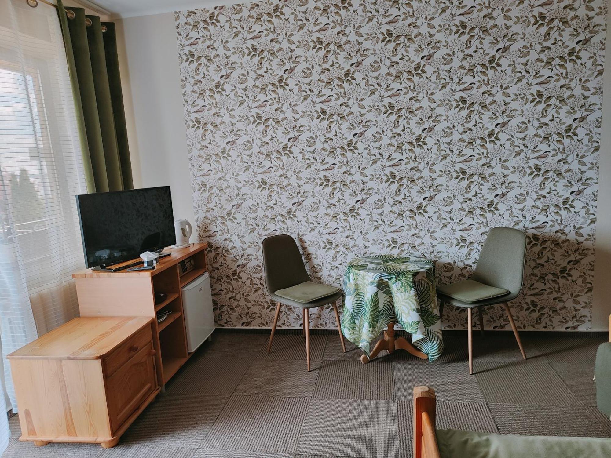 Pokoje Goscinne U Broni Mielno (Koszalin) Quarto foto
